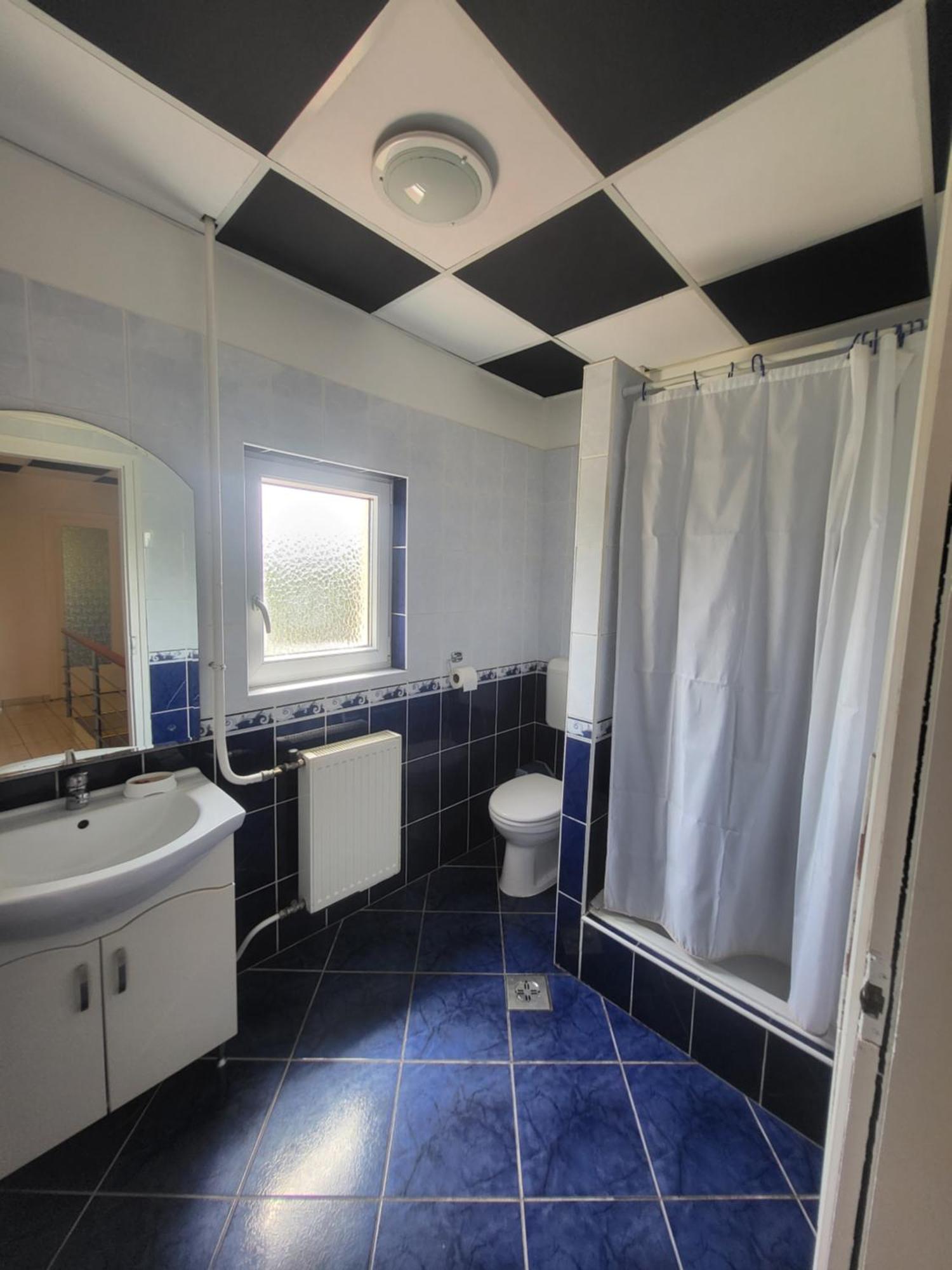 Napsugar Vendeghaz Apartment Tiszaujvaros Bilik gambar