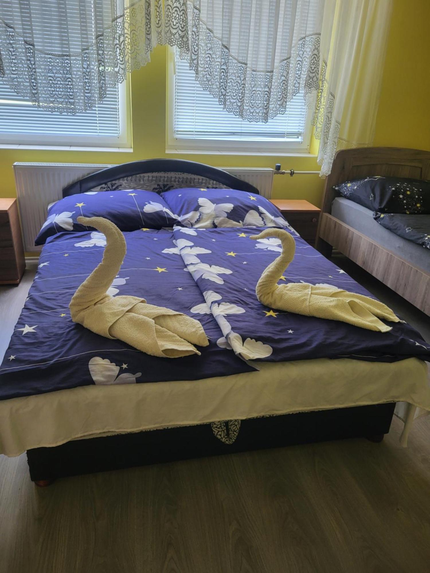 Napsugar Vendeghaz Apartment Tiszaujvaros Luaran gambar